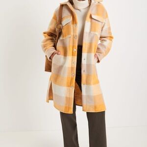 Lulus Autumn Weather Ivory and Yellow Plaid Long Shacket | NWOT | Sz Large